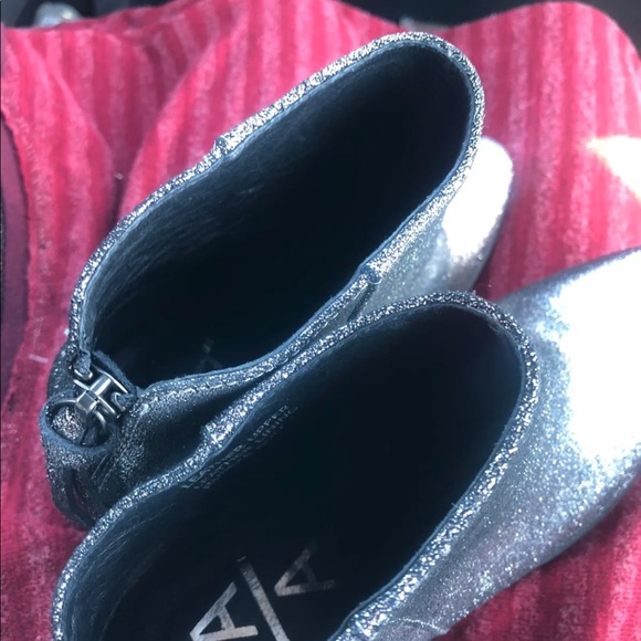 Anthropologie A over A Brook Ankle Boots Booties - Picture 6 of 8